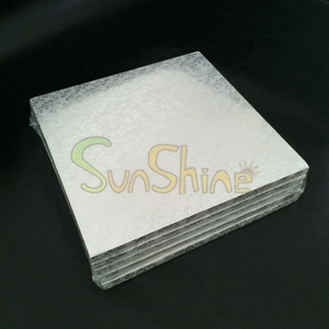 Papier d'emballage gaufré en feuille métallisée pour gâteaux - Product Image 4