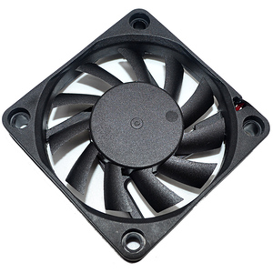 Hangdahui 6010 DC <span class=keywords><strong>ventilatore</strong></span> <span class=keywords><strong>assiale</strong></span> <span class=keywords><strong>12V</strong></span> Mini cuscinetto a sfera 60x60x10mm a basso rumore Brushless motore <span class=keywords><strong>ventilatore</strong></span> con pale in plastica OEM personalizzabile - Product Image 1