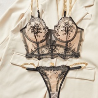 Ensemble de soutien-gorge sexy pour femmes de haute qualité, dentelle brodée en maille noire, armature en acier, sous-vêtements romantiques