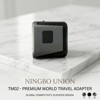 Stasiun Pengisian Daya Nirkabel 3-in-1 PD 12W Port USB Ganda Tipe-C Desain Lipat untuk Perjalanan Ramah Lingkungan Multi-Region