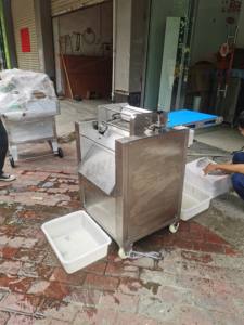 Éminceur de poisson automatique combiné Tilapia Saumon Basa Filet de poisson Skinner et Machine à éplucher le poisson 500 kg/H - Product Image 4