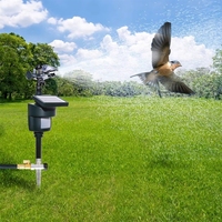 Arroseur solaire à détecteur de mouvement pour dissuader les animaux : lapins, oiseaux, chiens