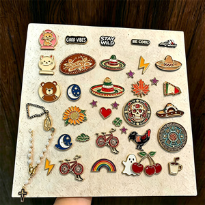 Wholesale Mexican Soft Enamel Lapel Pines Metalicos <strong>Hat</strong> <strong>Pins</strong> Mexican Surname <strong>Hat</strong> <strong>Pins</strong> for Baseball - Product Image 1