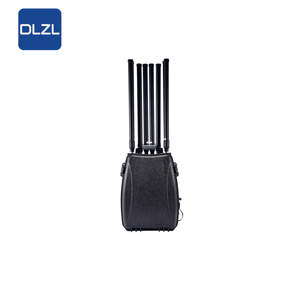 Détecteur <span class=keywords><strong>de</strong></span> drones à 8-10 canaux, portée 5 km, protection contre les UAV, détection <span class=keywords><strong>de</strong></span> signal pleine fréquence 70 MHz-6 GHz, télécommande, utilisation extérieure - Product Image 3