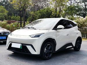 Xe điện mini hatchback BYD Seagull 2023, <span class=keywords><strong>t</strong></span>ầm hoạ<span class=keywords><strong>t</strong></span> động 100km, 23 mẫ<span class=keywords><strong>u</strong></span>, <span class=keywords><strong>h</strong></span>ộp <span class=keywords><strong>s</strong></span>ố <span class=keywords><strong>t</strong></span>ự động, xe năng <span class=keywords><strong>l</strong></span>ượng mới, xe đã qua <span class=keywords><strong>s</strong></span>ử dụng - Product Image 2