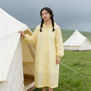 향기로운 휴대용 레인코트 여행용 방수 경량 향기 레인웨어 - Product Image 1