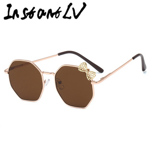 <strong>Hot</strong> Sale Kids Sunglasses Classic Model with New Design Metal Butterfly <strong>Frame</strong> Gold Color