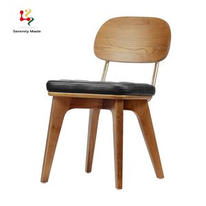 Meubles de restaurant au design spécial, chaise de salle à manger en bois à <span class=keywords><strong>quatre</strong></span> pieds - Product Image 1
