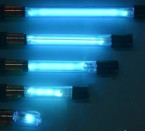 Lumière sous-marine <span class=keywords><strong>UV</strong></span> 220V ou 110V, <span class=keywords><strong>lampe</strong></span> de <span class=keywords><strong>11W</strong></span> <span class=keywords><strong>pour</strong></span> étang, aquarium, piscine, jardin, cour, étanche - Product Image 3