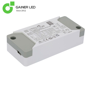 แหล่งจ่ายไฟ LED แบบกระแสคงที่ Xitanium HE 26W 0.5-0.65A 40V DS I 230V G4 AC-DC  พร้อมเคสพลาสติก - Product Image 1