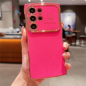 Funda de Teléfono de Lujo con Diseño de Corazón Ondulado Electrochapado para Samsung Galaxy S25 Ultra S24 S23 S22 Plus A14 A15 A24 A25 - Product Image 4