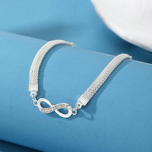 Pulsera de Cadena con Eslabones Infinitos Chapada en Oro, Joyería de Moda Unisex para Regalo - Product Image 2