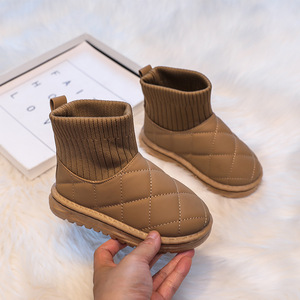 Bottes d'hiver pour enfants de haute qualité chaussures en peluche en cuir bottes antidérapantes pour enfants botte de neige unisexe - Product Image 3