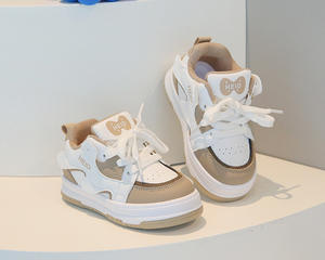 Petites <span class=keywords><strong>chaussures</strong></span> blanches pour enfants <span class=keywords><strong>Chaussures</strong></span> de sport pour filles Antidérapantes légères <span class=keywords><strong>Chaussures</strong></span> décontractées à semelle souple pour bébés garçons - Product Image 6