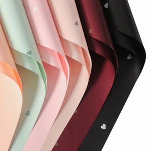 Papel de Envolver para Ramos Florales, Doble Cara, PVC Impermeable, Diseño de Corazones, Compra al por Mayor - Product Image 2