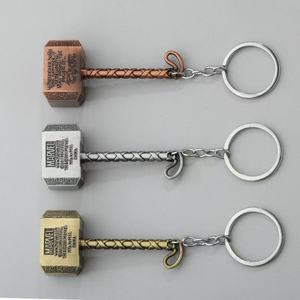 Portachiavi in metallo con moschettone <span class=keywords><strong>Marvel</strong></span> <span class=keywords><strong>Avengers</strong></span> da collezione - Product Image 1