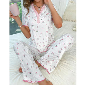 P031 Set Casual da Donna Trendy per il Tempo Libero, Pigiama a Maniche Corte con Bordo in Pizzo, <span class=keywords><strong>Lingerie</strong></span> Ricamata Stampata per Estate e Autunno - Product Image 2