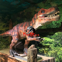 Jurassic eğlence parkı büyük t-rex dinozor heykeli
