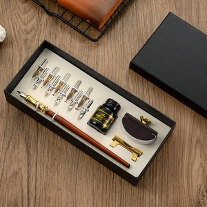 Set di penne e <span class=keywords><strong>pennini</strong></span> <span class=keywords><strong>per</strong></span> bottiglie Vintage europeo regalo d'affari - Product Image 1