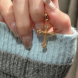 Pendentif en argent pur S925 avec personnalité rétro, style vintage simple et élégant, style français antique, incrustation de zircon - Product Image 3