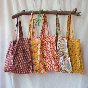 Bolsas Pequeñas de Mercado Hechas a Mano con Estampado de Bloques Vintage de Algodón Premium de Súper Calidad, Precio al por Mayor - Product Image 1