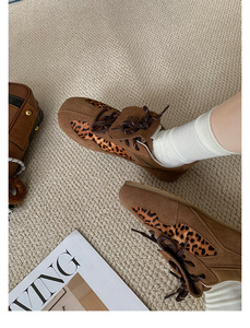 Sneakers Casual da donna con suola spessa stile Miu in vera pelle di vacchetta con stampa leopardata scarpe <span class=keywords><strong>stringate</strong></span> che ricordano - Product Image 4