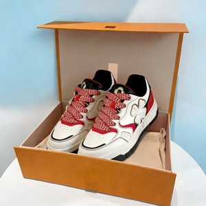 Vente en gros de baskets de marque de haute qualité pour femmes, chaussures de marche de luxe pour hommes, chaussures de sport personnalisées en cuir véritable de luxe - Product Image 1