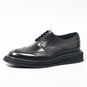 Chaussures en cuir véritable pour hommes, de luxe, de haute qualité, tendance, décontractées, à la mode, à semelle épaisse, légères, en vente - Product Image 4