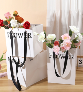 Emballage de bouquet de fleurs imprimé sur mesure Sac carré à fond plat en kraft Sac en papier <span class=keywords><strong>blanc</strong></span> pour gâteaux Pâtisserie Cadeau Sacs de transport avec poignées - Product Image 4