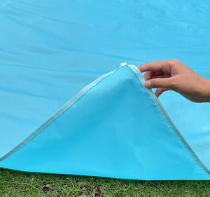 Manta de Picnic de Bolsillo, Impermeable y Resistente a la Arena, Lona Compacta <span class=keywords><strong>para</strong></span> Camping, Festivales, Senderismo, Viajes y Recreación al Aire Libre - Product Image 2