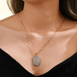 Alta calidad hecha a mano textura Irregular sacerdote Benedicto <span class=keywords><strong>Virgen</strong></span> María <span class=keywords><strong>de</strong></span> <span class=keywords><strong>Guadalupe</strong></span> collar con colgante <span class=keywords><strong>de</strong></span> Color dorado y plateado - Product Image 1