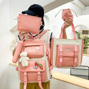 Mochila inteligente con pantalla LED dinámica personalizada, resistente al agua y con control por aplicación. - Product Image 3