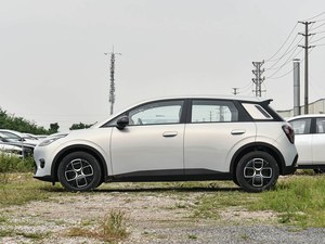 2025 Aion Mini SUV Electric <strong>Car</strong> Aion Ut EV 5-Seater New Electric Vehicle 420km for Family Used Auto <strong>Car</strong> - Product Image 3