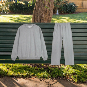 ชุดเสื้อสเวตเชิ้ตคอกลมสีเทาสำหรับผู้ชาย ชุดวอร์มถักน้ำหนักมาก ทรงหลวม กางเกงจ็อกเกอร์สำหรับฤดูใบไม้ร่วง - Product Image 2