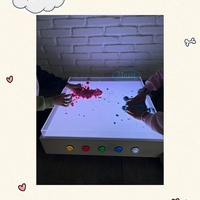 Mayki Autisme Multi Jeux Trinité Changement de Couleur Peg Board Led Light Box Apprentissage Table de Sable pour Salle Sensorielle Thérapie Jouet pour Enfants