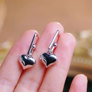 Xinfly 18K Gold Heart-shaped Earrings for Women <b>Light</b> Luxury Ins Simple and Exquisite Smooth Three-dimensional Earrings - Product Image 1
