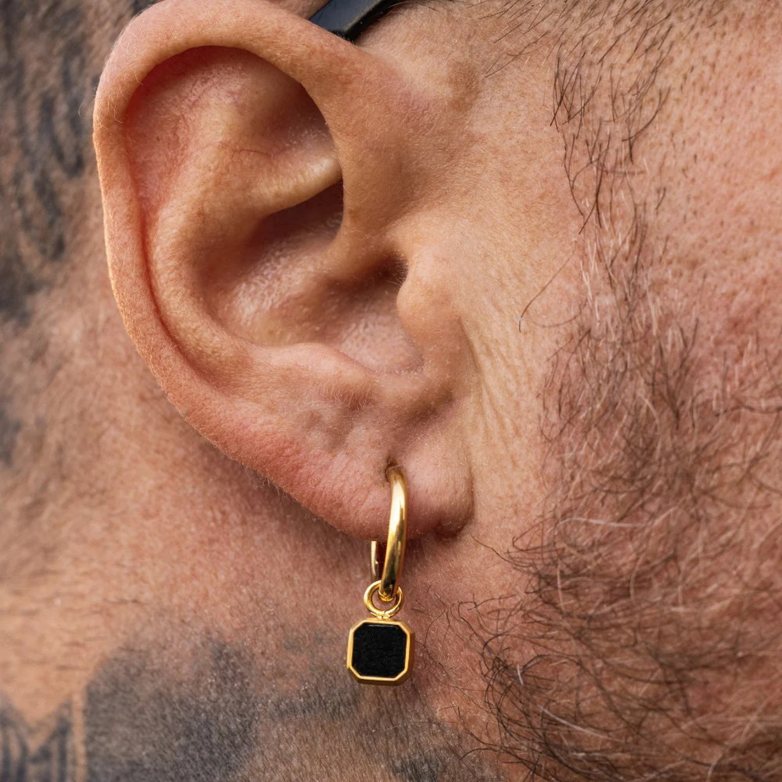 black onyx gold