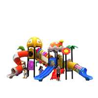 Offre variée de combinaisons d'équipements de glisse en plastique pour enfants, équipements de terrain de jeux pour enfants commerciaux, équipements de parc d'attractions en plein air à vendre