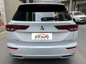 Used <strong>2023</strong> Mitsubishi Outlander 1.5T CVT SUV LHD Low Mileage For UAE Dubai Export - Product Image 5