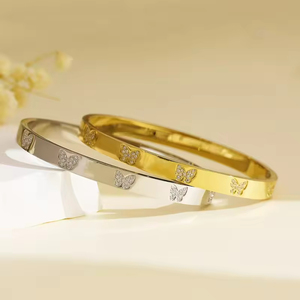 Pulsera de Moda Bohemia de Acero Inoxidable con Baño de Oro de 18K y Corazón de Circonita para Parejas a Larga Distancia, Ideal para Aniversario de Mujer - Product Image 6