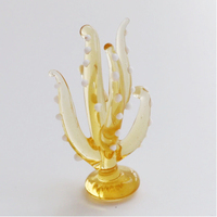 Figurine en verre artisanal représentant un corail marin pour la décoration de la maison
