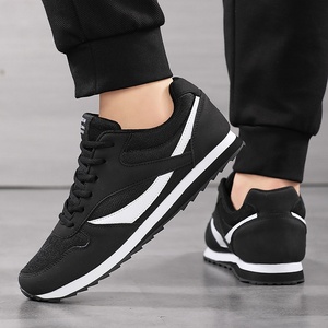 Nuove Scarpe Sportive Primaverili di Grande Taglia per Uomo e Donna, Scarpe da Corsa alla Moda Leggere e Traspiranti in Mesh per il Tempo Libero - Product Image 4