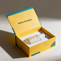Boîte magnétique personnalisée et boîte cadeau blanc ivoire pour ensemble de soins de la peau et emballage de luxe, revêtement en papier de qualité supérieure