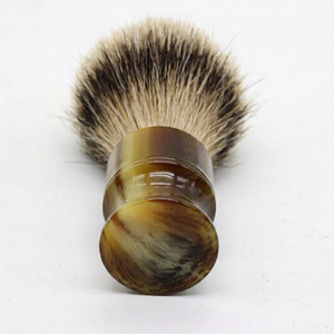 Brocha de Afeitar Artesanal de Imitación de Cuerno de Búfalo Natural Pulido, Accesorio de Aseo Hecho a Mano de Calidad Premium, Ecológico - Product Image 1