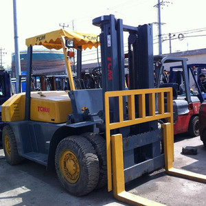 USA Original 8 Ton TCM FD80 Forklift Internal Combustion Diesel Engine 4WD Solid Tire Rough Terrain <b>Used</b> for Sale - Product Image 4
