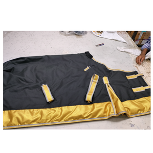 Mantas de Invierno para Caballos de Alta Calidad, Mantas Resistentes para Establos con Relleno de Algodón, Exterior de Lana, Hebillas Duraderas - Product Image 4