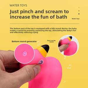 Bonitos dibujos animados de flamencos, unicornio <span class=keywords><strong>y</strong></span> <span class=keywords><strong>Alpaca</strong></span>, juguetes de baño de vinilo, pellizco <span class=keywords><strong>y</strong></span> llamada, juguete de agua para bebé - Product Image 4