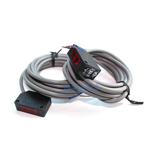 Tout nouveau capteur photoélectrique Z2T-2000N <span class=keywords><strong>Optex</strong></span> d'origine Distance de 20m remplace les ZT-1200N capteurs optiques d'origine - Product Image 3