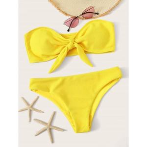 Conjunto de Bikini de Lujo de 1 Pieza para Mujer, Diseño con Volantes, Tirantes Ajustables, Estampado/Puntos/Color Liso, Micro Bra, Tanga, Personalizado de Fábrica, para la Playa - Product Image 1