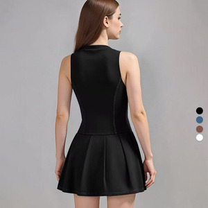 Gaun Tenis Wanita Terbaru Model Half Zip Slim Fit dengan Celana Pendek Terpisah, Kantong Samping, Cepat Kering, Cocok untuk Fitness, Outdoor, Pickleball, dan Tenis - Product Image 4